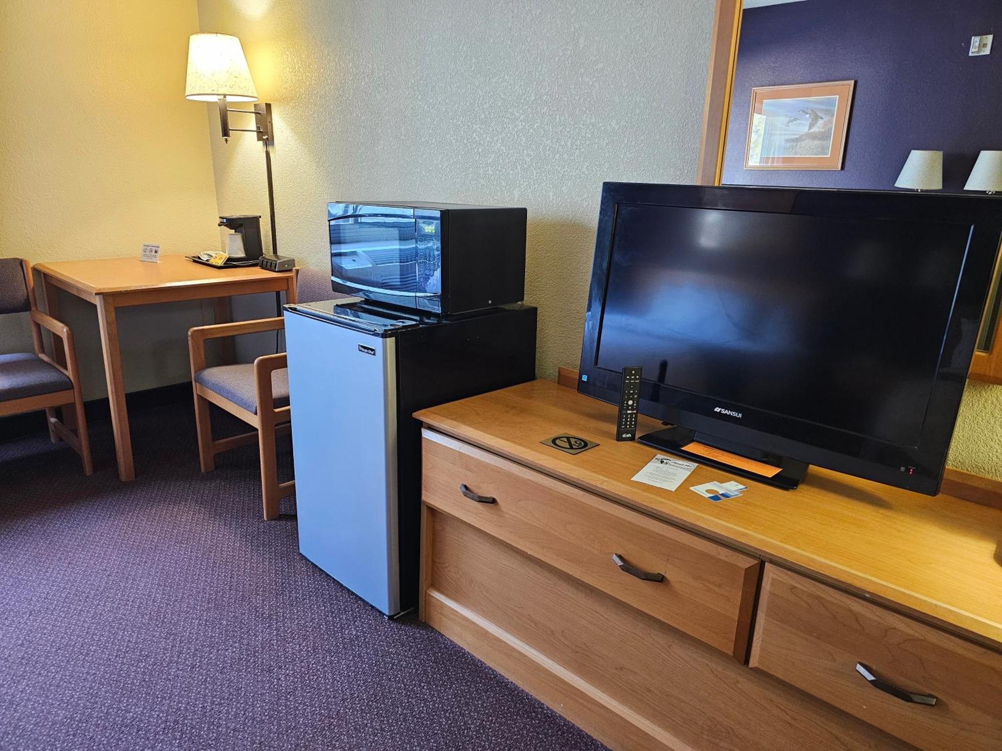 Fossil Creek Hotel & Suites Russell Zewnętrze zdjęcie